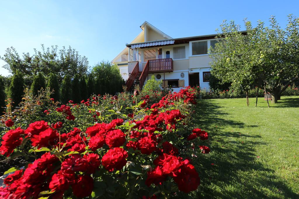 Rozsakert Vendeghaz Szigliget Exterior photo